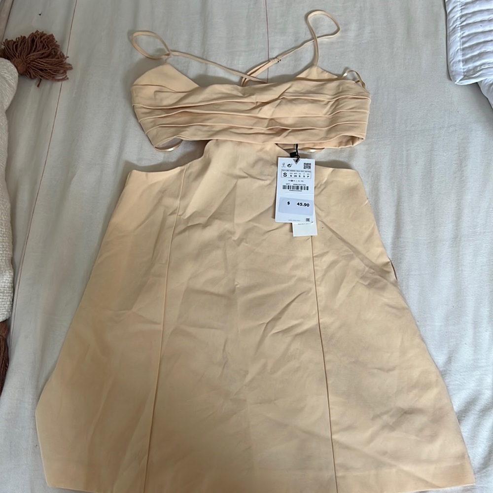 cutout zara dress